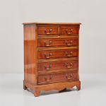 1042 5258 CHEST OF DRAWERS